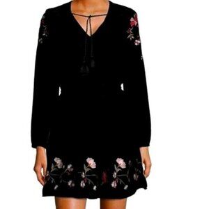 Elegant Black Floral Embroidered Dress